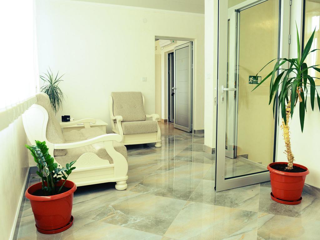 Guesthouse Đokić Leskovac  Extérieur photo