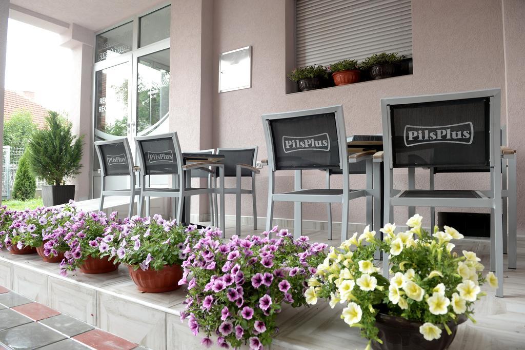 Guesthouse Đokić Leskovac  Extérieur photo