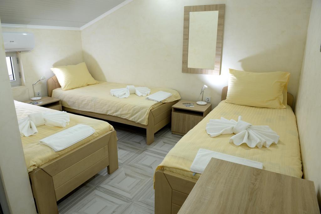 Guesthouse Đokić Leskovac  Extérieur photo