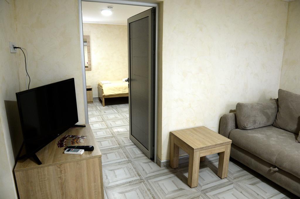 Guesthouse Đokić Leskovac  Extérieur photo